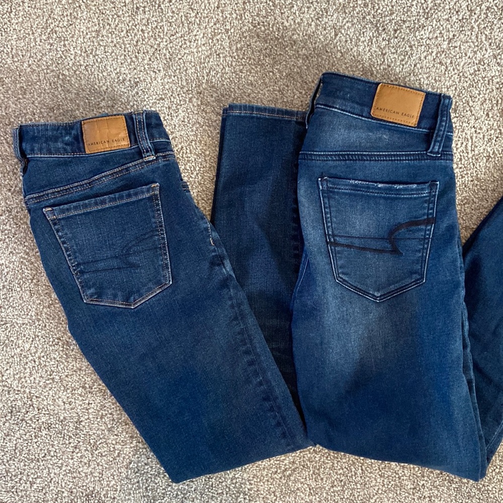 2 pairs of American Eagle jeans